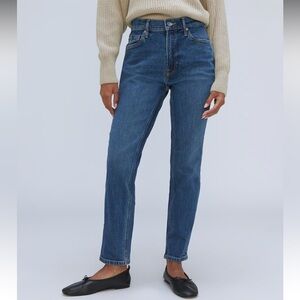 Everlane the Original Cheeky Jean dark wash‎ denim